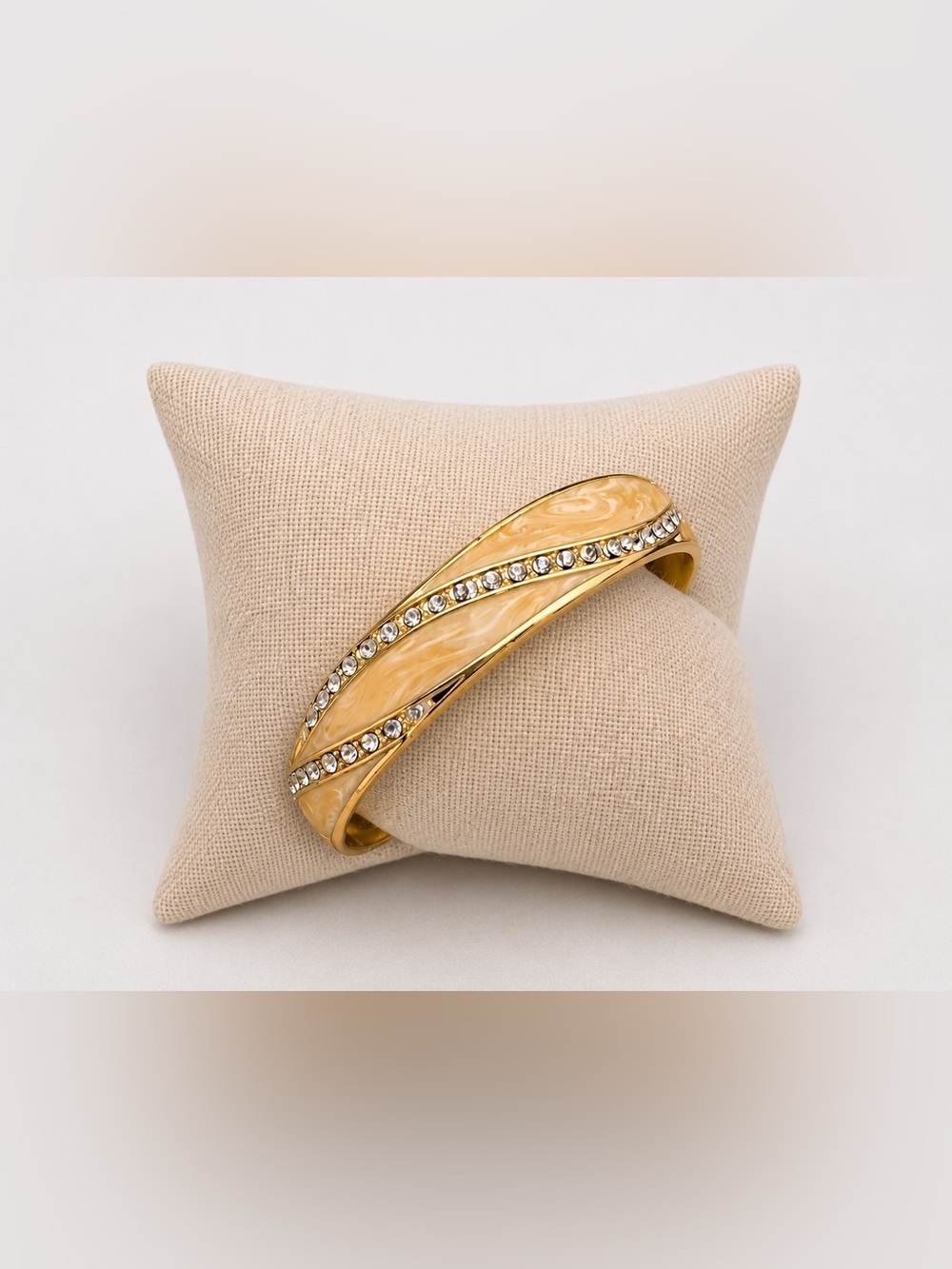 Gold Tone Rhinestone Swirl Bangle Bracelet β Elegant Statement
